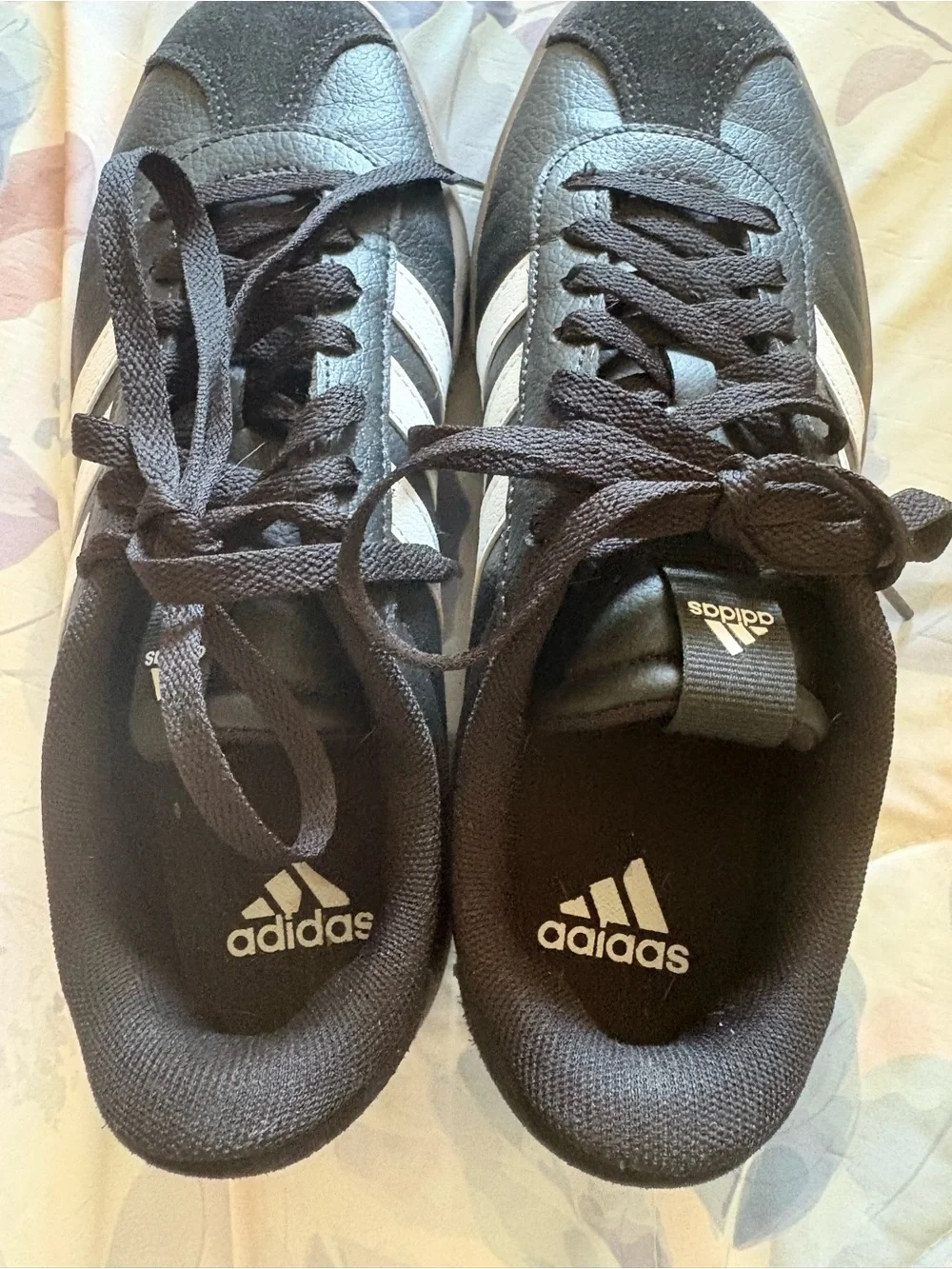 Adidas Black & White Classic Sneaker